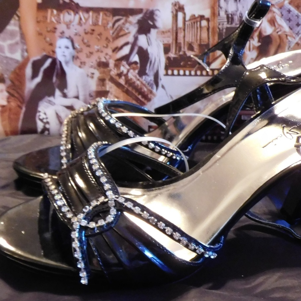 MARICHI MANI SHOES NEW